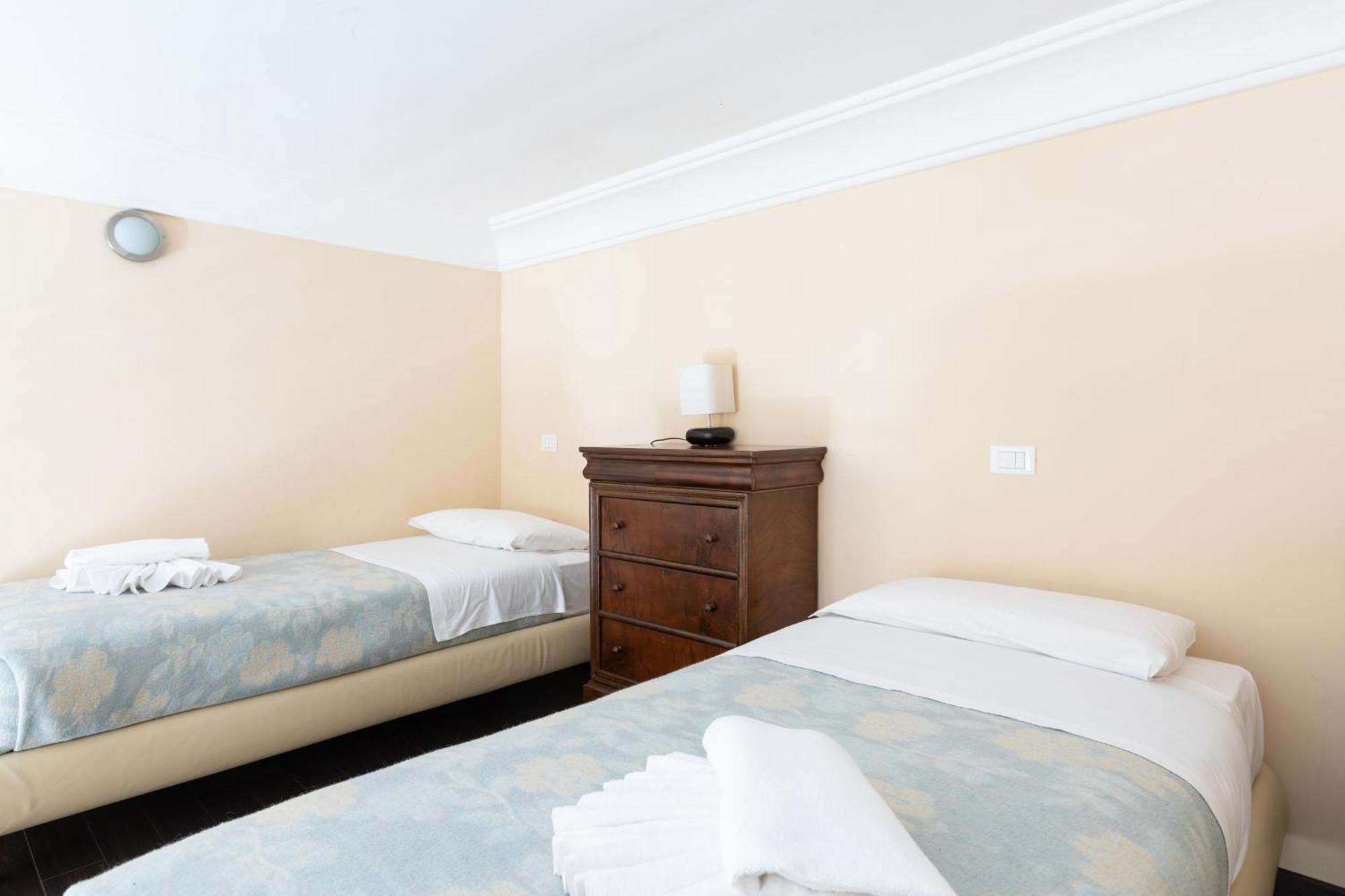 Elegant Suites In Rome Exterior photo
