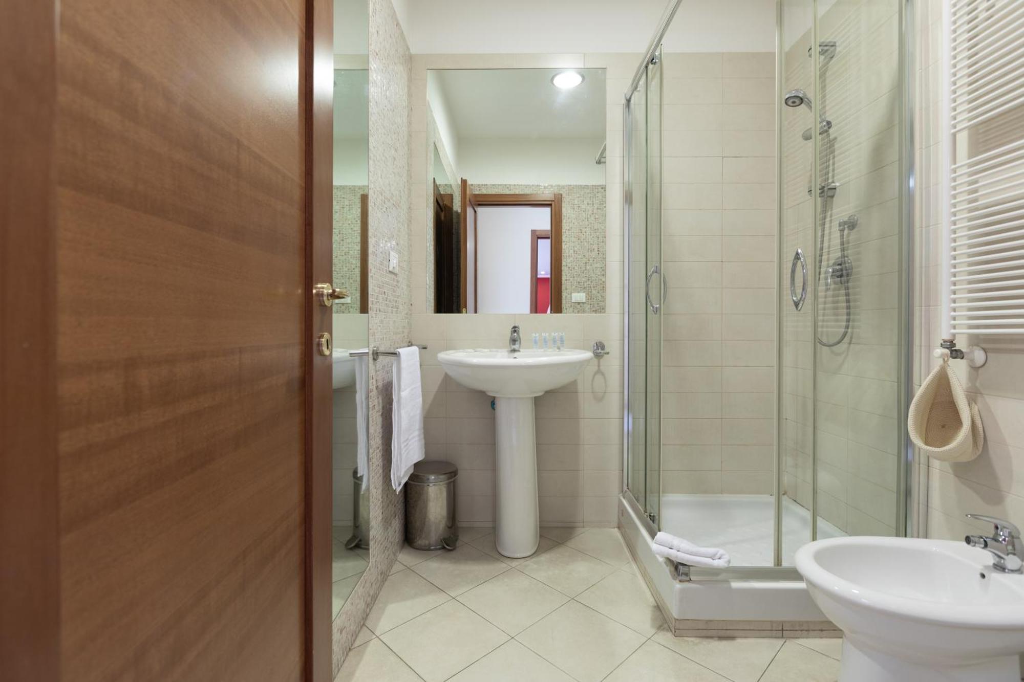 Elegant Suites In Rome Exterior photo