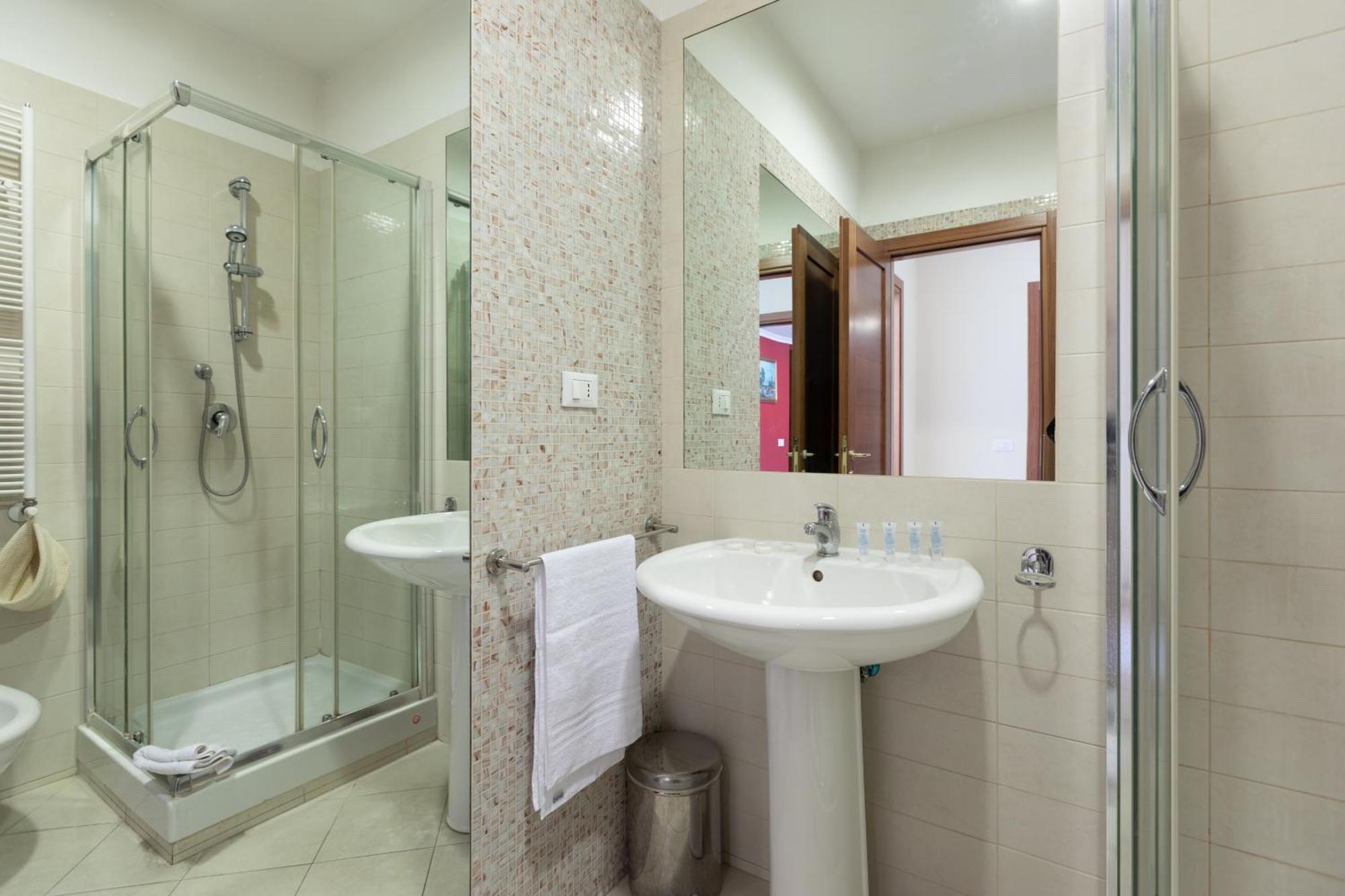 Elegant Suites In Rome Exterior photo